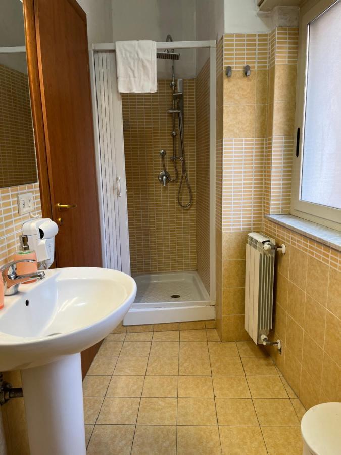 Umberto Street Otel Katanya Dış mekan fotoğraf