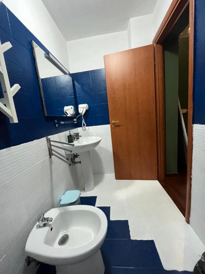 Umberto Street Otel Katanya Dış mekan fotoğraf
